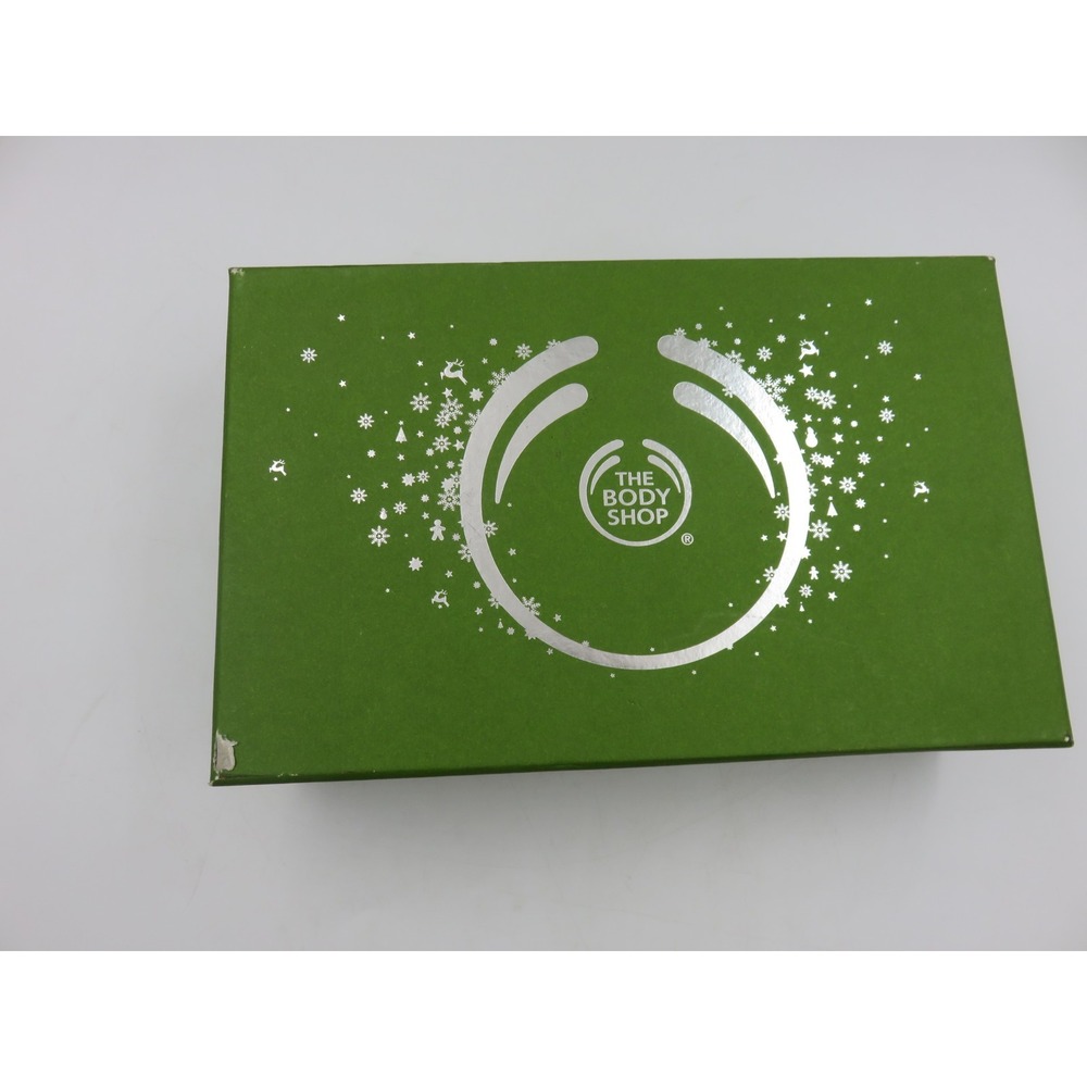 The Body Shop Olive Toiletries Set Green Soap Scrub Butter Gift Box 5 Piece Set - Picture 3 of 5